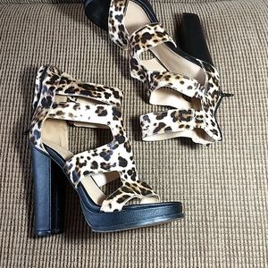 Beau & Ashe statement heel sz8